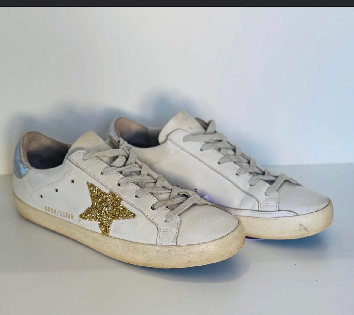 Golden Goose Superstar Sneakers – Gold Star